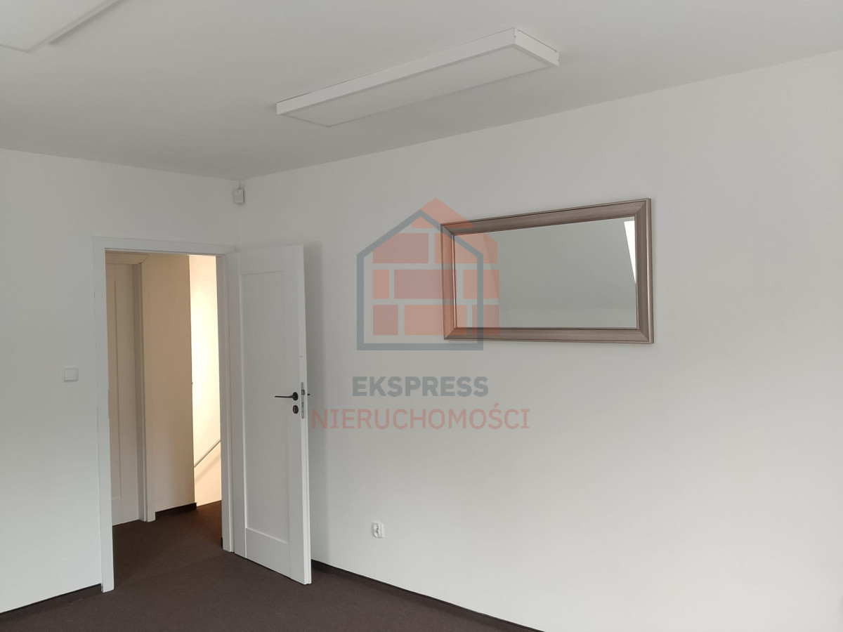 Komercyjny na wynajem