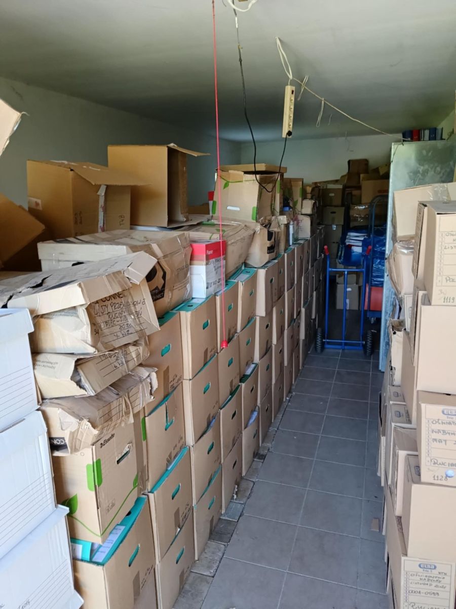 Komercyjny na sprzedaż