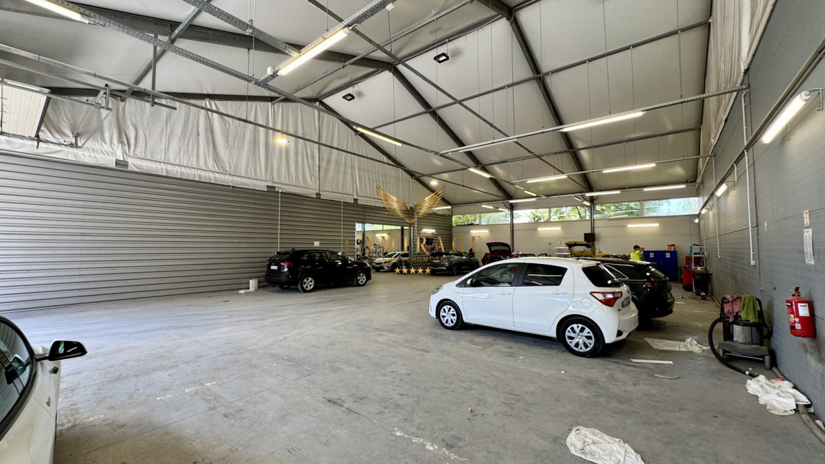 Komercyjny na wynajem