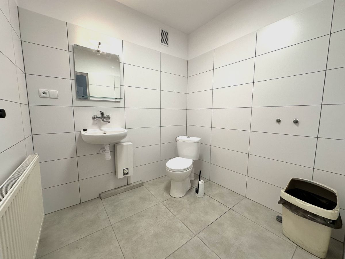 Komercyjny na wynajem