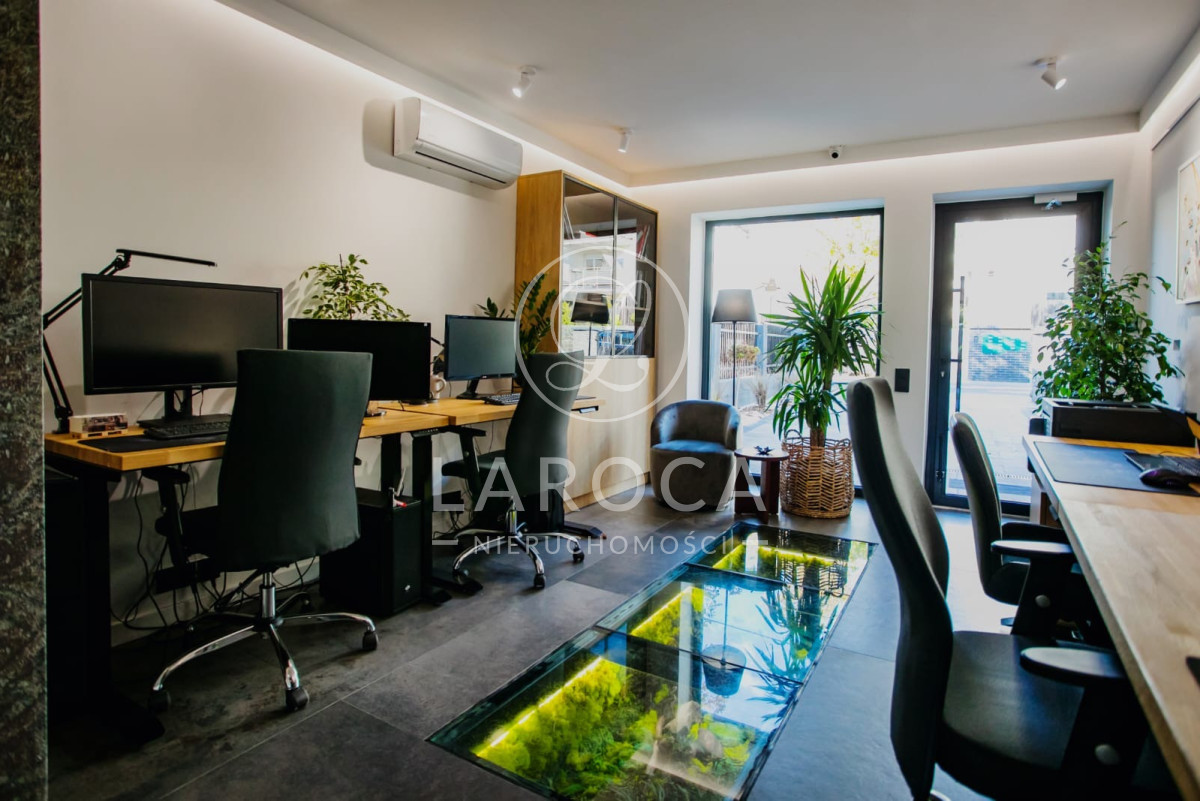 Komercyjny na wynajem