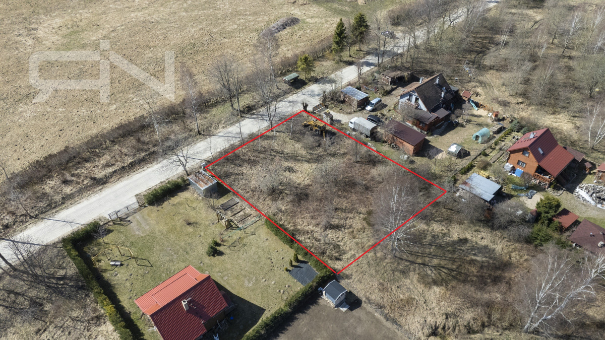 Działka na sprzedaż