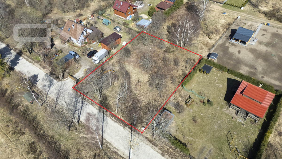 Działka na sprzedaż