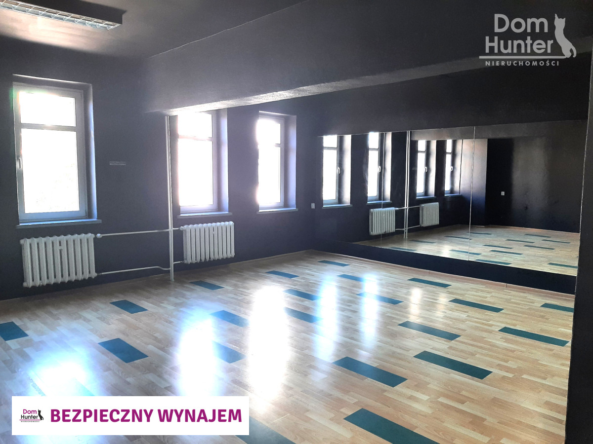Komercyjny na wynajem