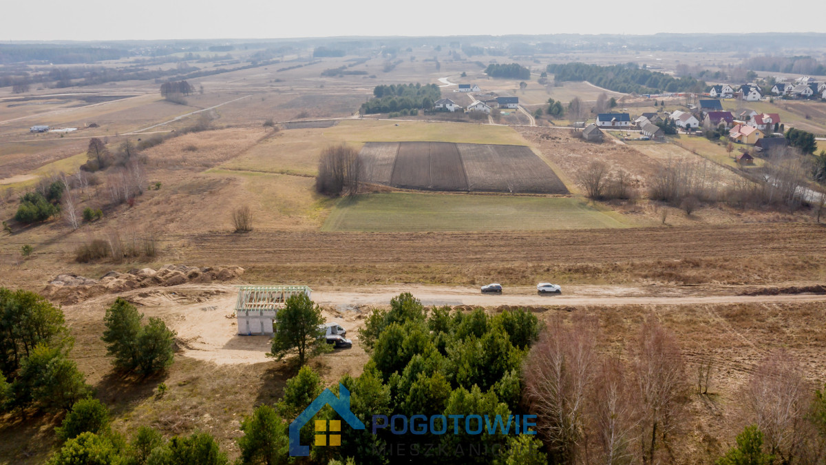 Działka na sprzedaż