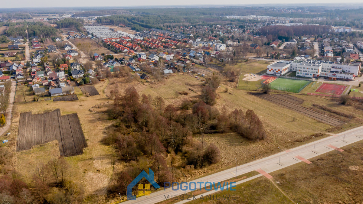 Działka na sprzedaż
