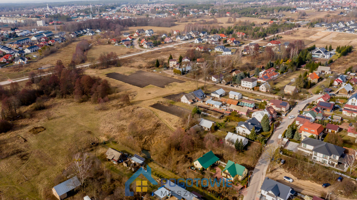 Działka na sprzedaż