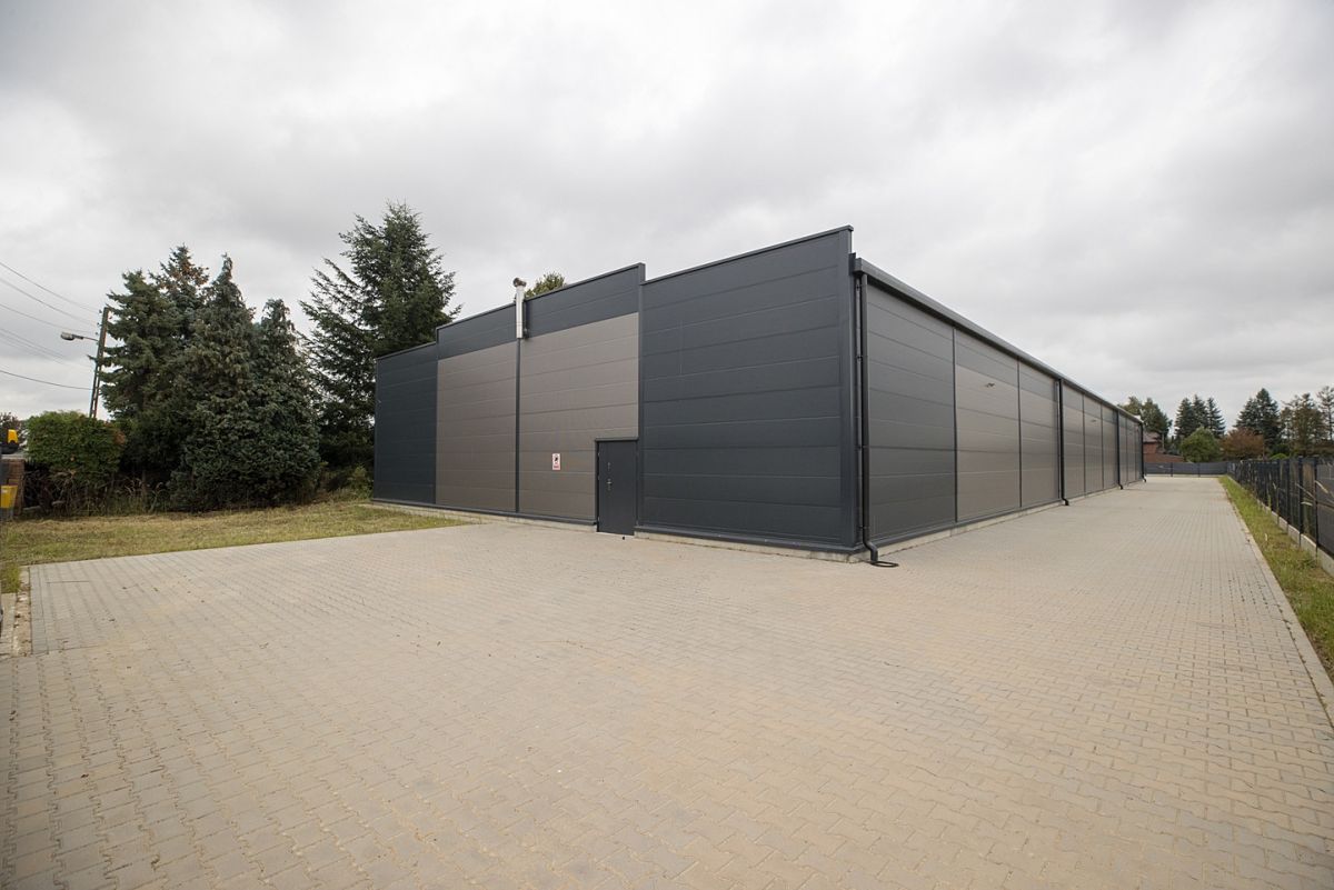 Komercyjny na wynajem