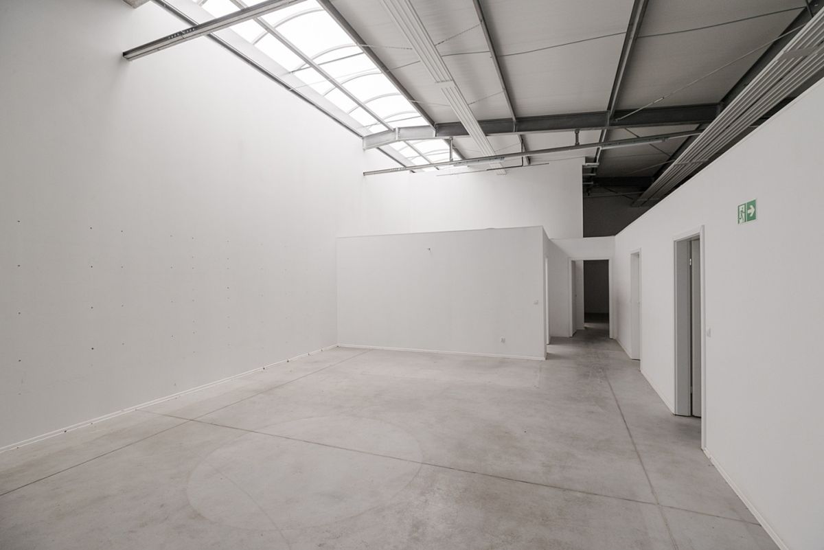 Komercyjny na wynajem