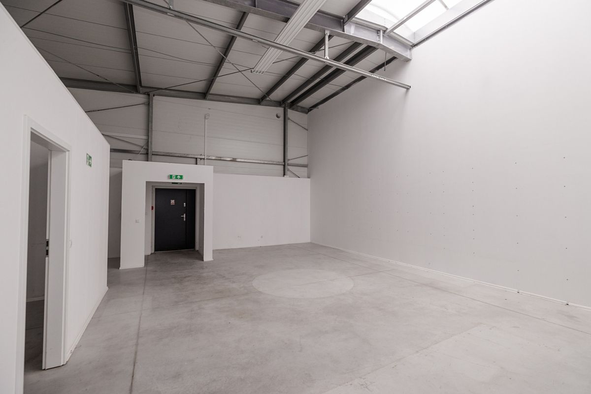 Komercyjny na wynajem