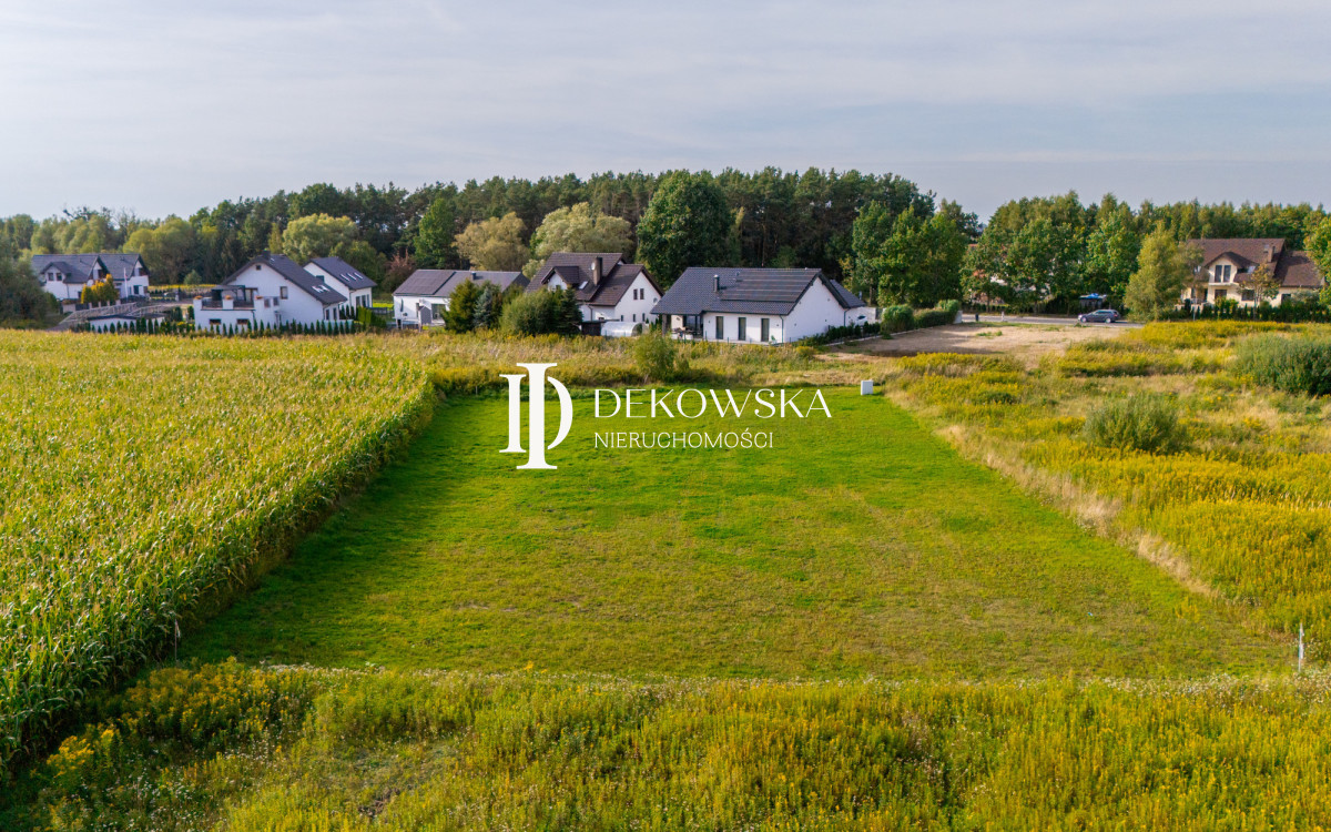 Działka na sprzedaż