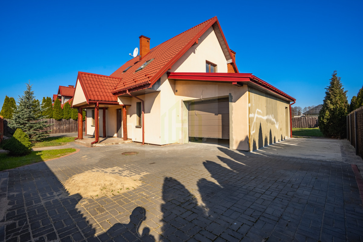 DOM WOLNOSTOJĄCY STANISŁAWOW I