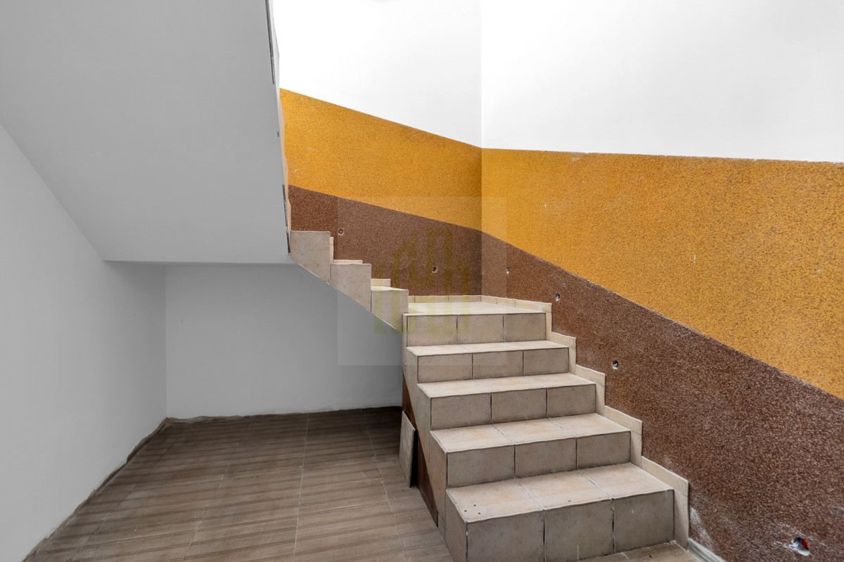 DOM WOLNOSTOJĄCY STANISŁAWOW I