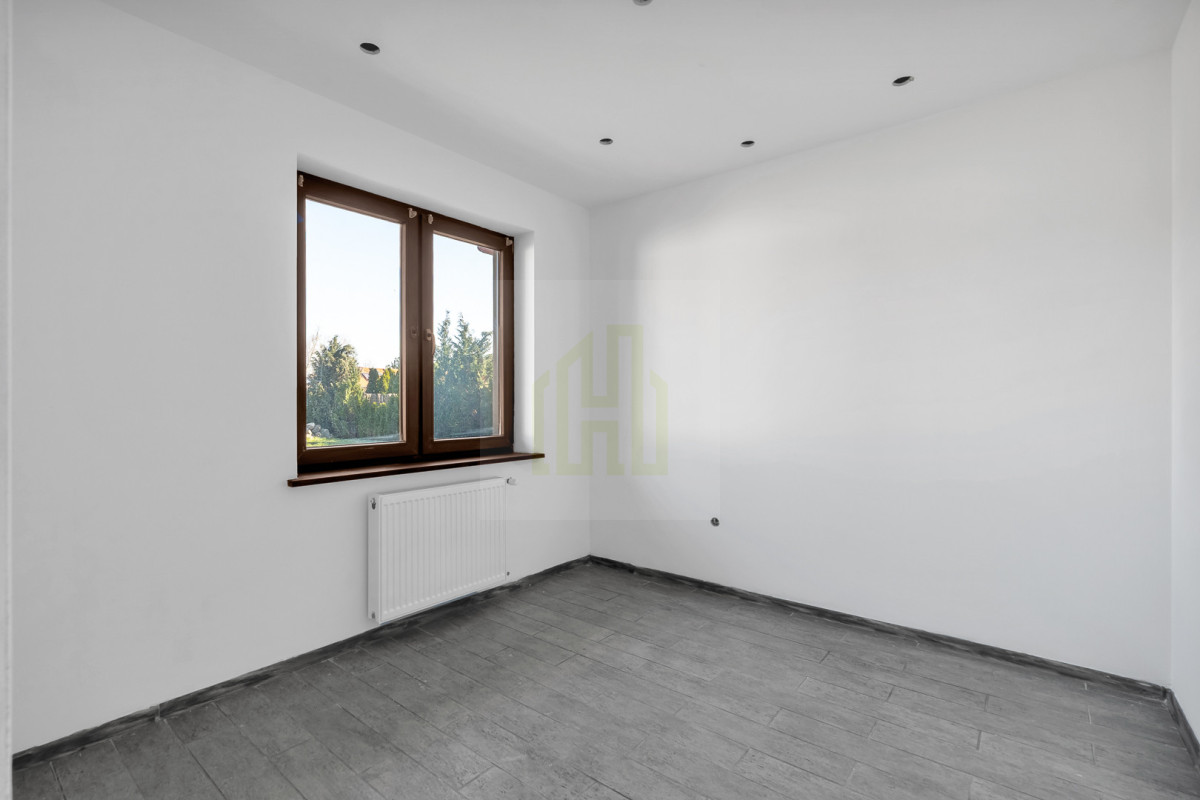 DOM WOLNOSTOJĄCY STANISŁAWOW I