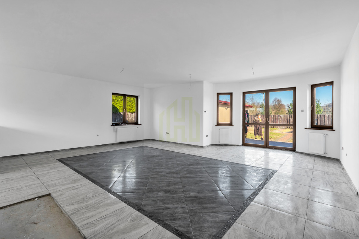 DOM WOLNOSTOJĄCY STANISŁAWOW I