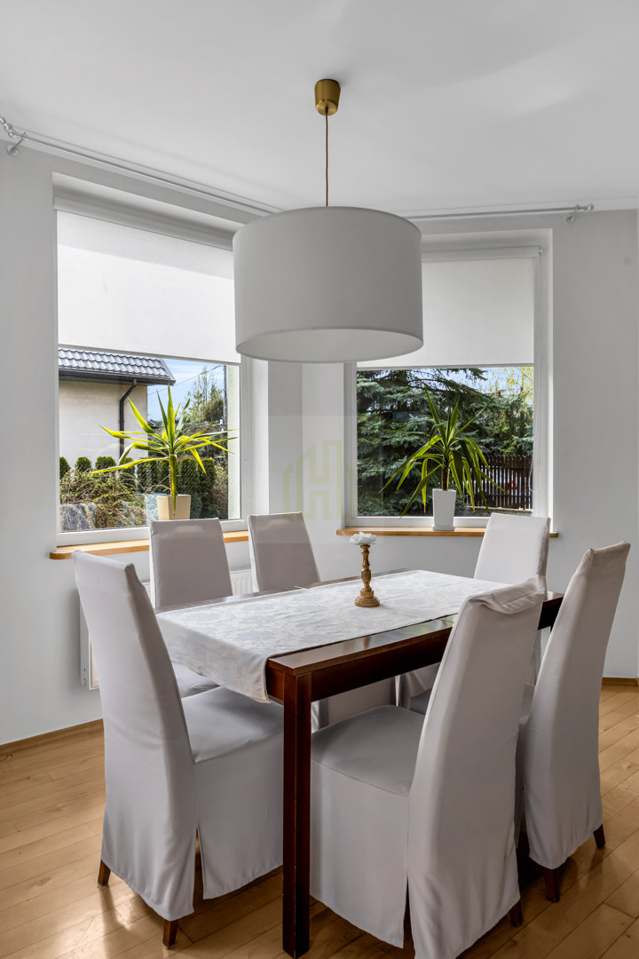 Dom w Błoniu w cichej okolicy