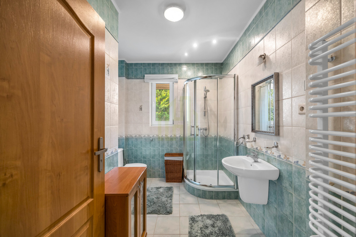 Dom w Błoniu w cichej okolicy