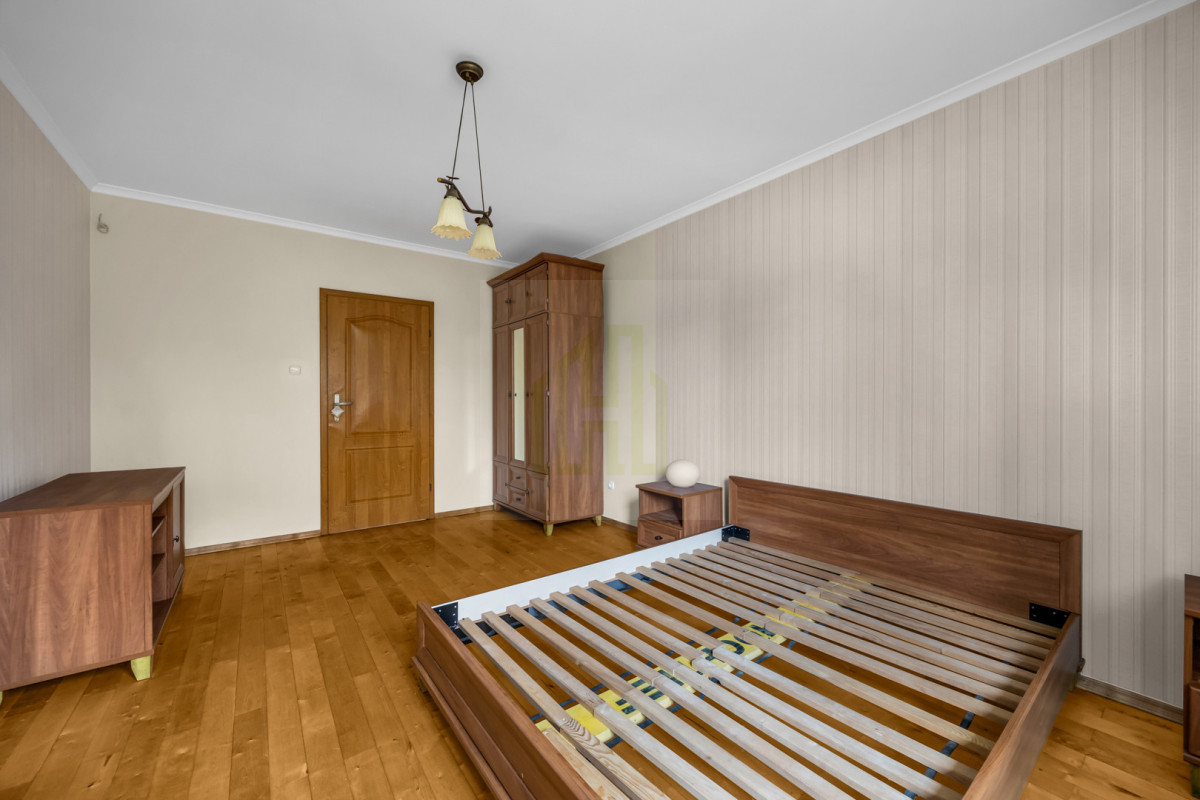 Dom w Błoniu w cichej okolicy