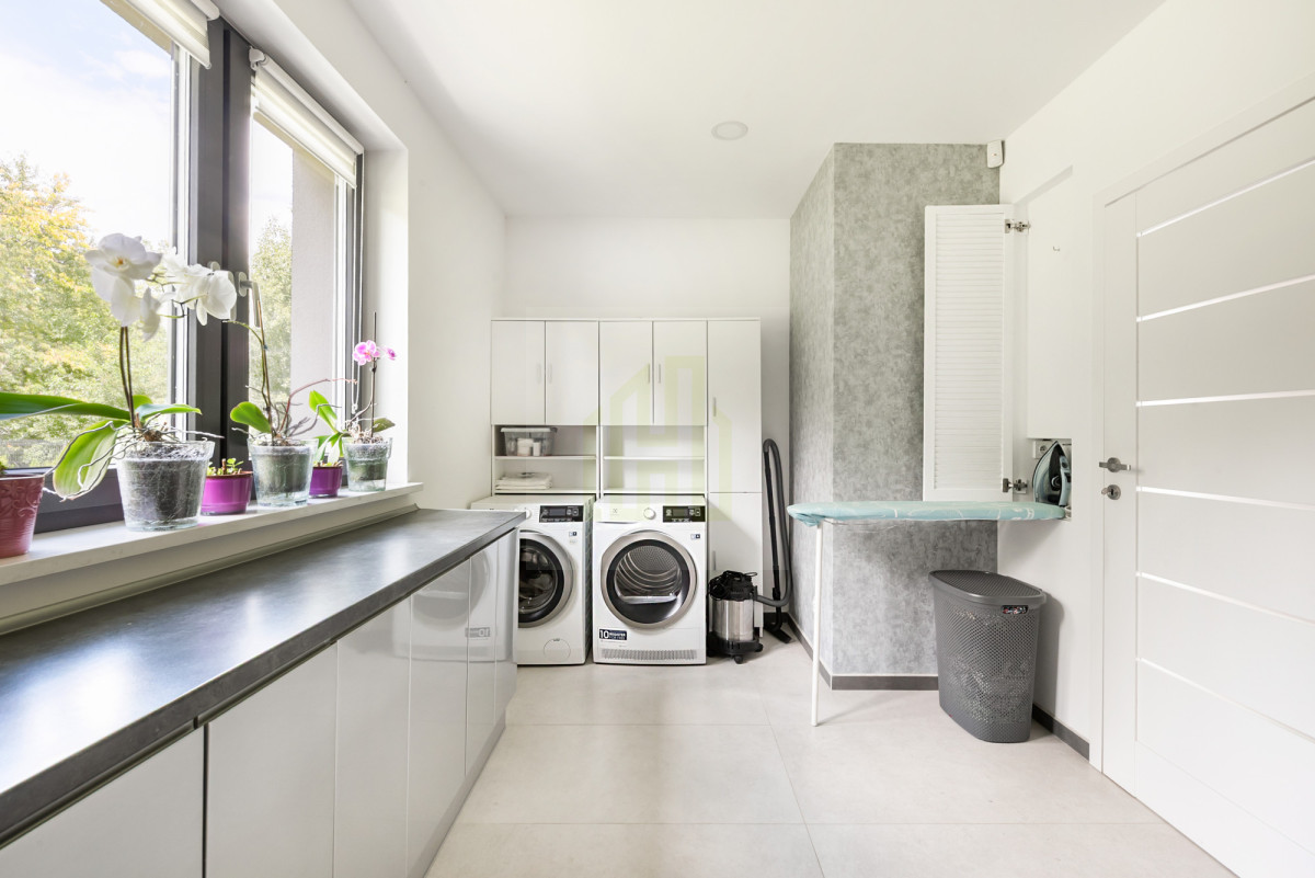 Twój azyl blisko miasta – piękny dom duży ogród