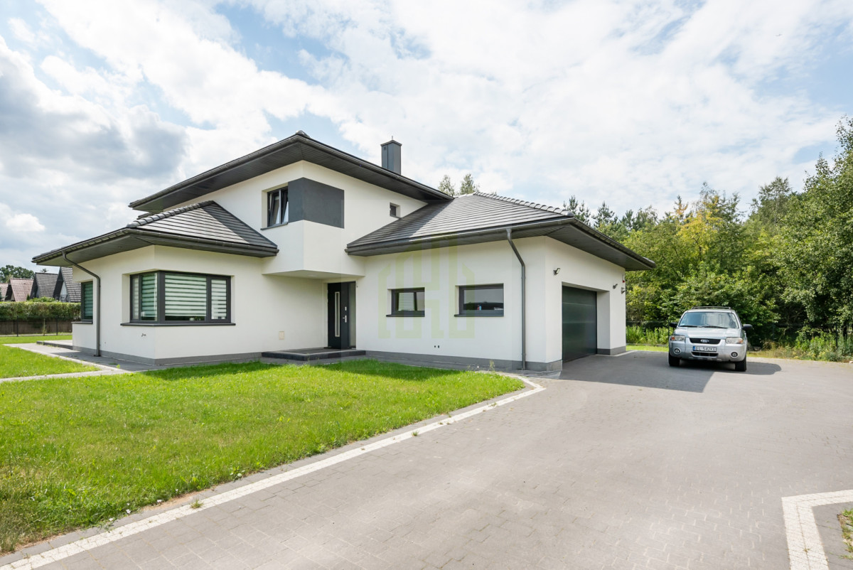 Twój azyl blisko miasta – piękny dom duży ogród