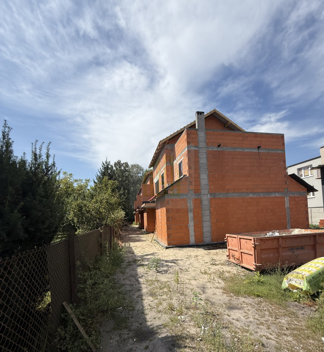 Segment 140m² z tarasem i garażem – Zielonka