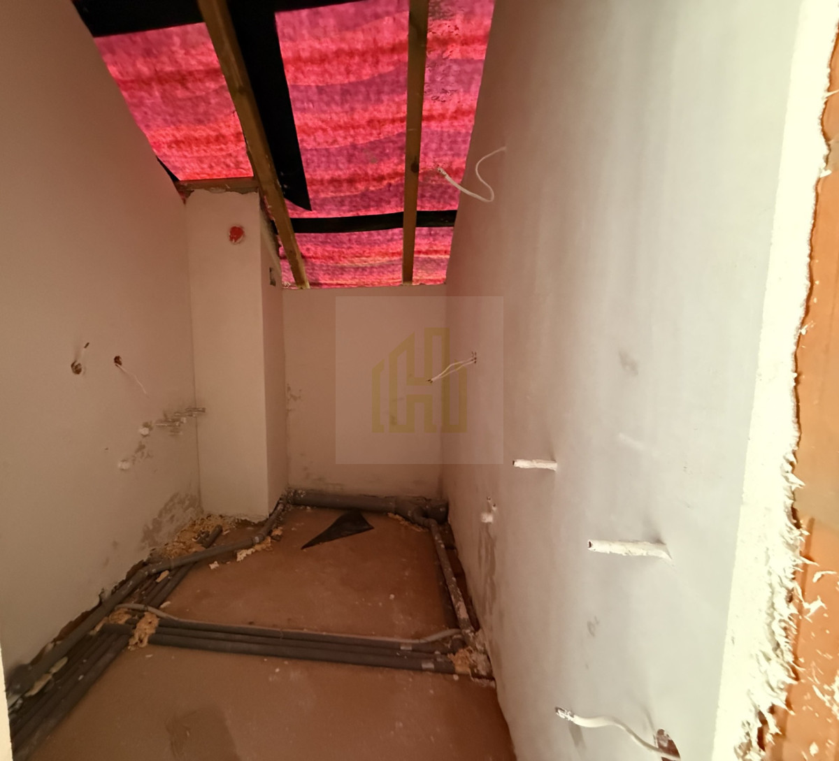 Segment 140m² z tarasem i garażem – Zielonka