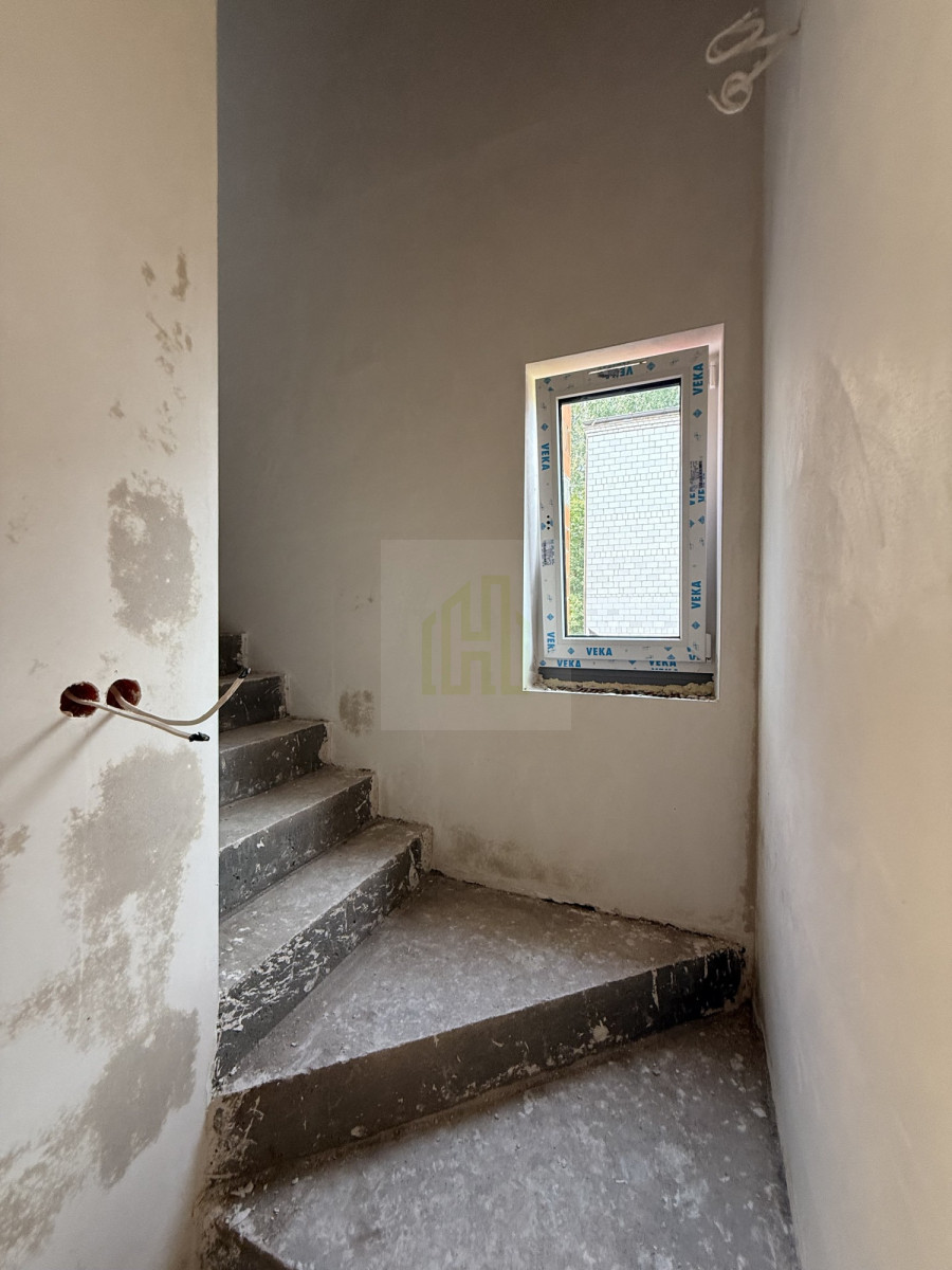 Segment 140m² z tarasem i garażem – Zielonka