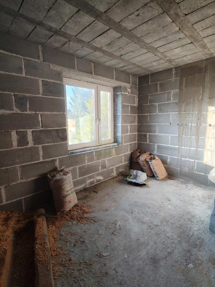 Dom 5 minut do PKP. ok 2000m2 działka