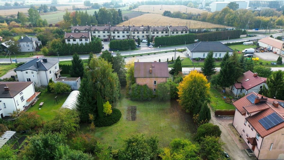 Dom 5 minut do PKP. ok 2000m2 działka