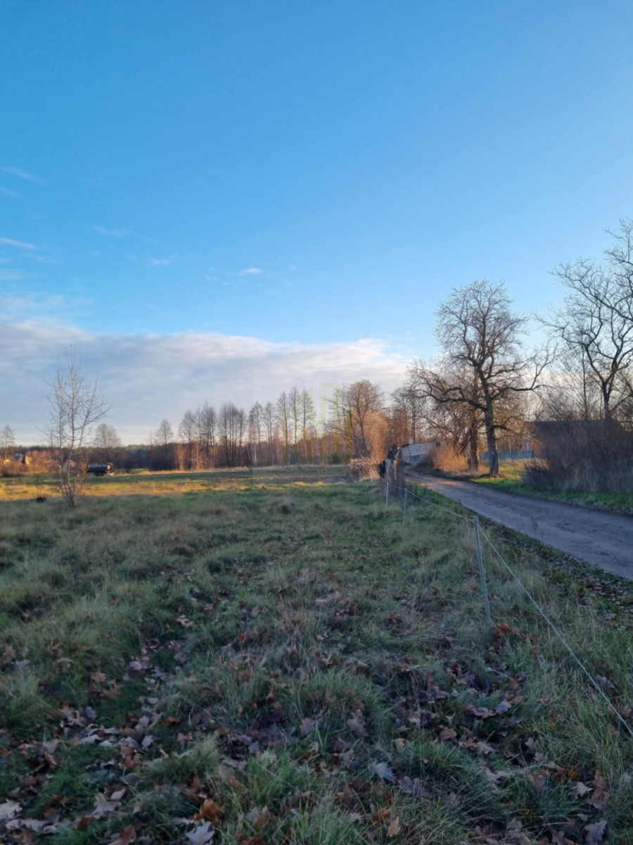 Atrakcyjna działka w spokojnej okolicy