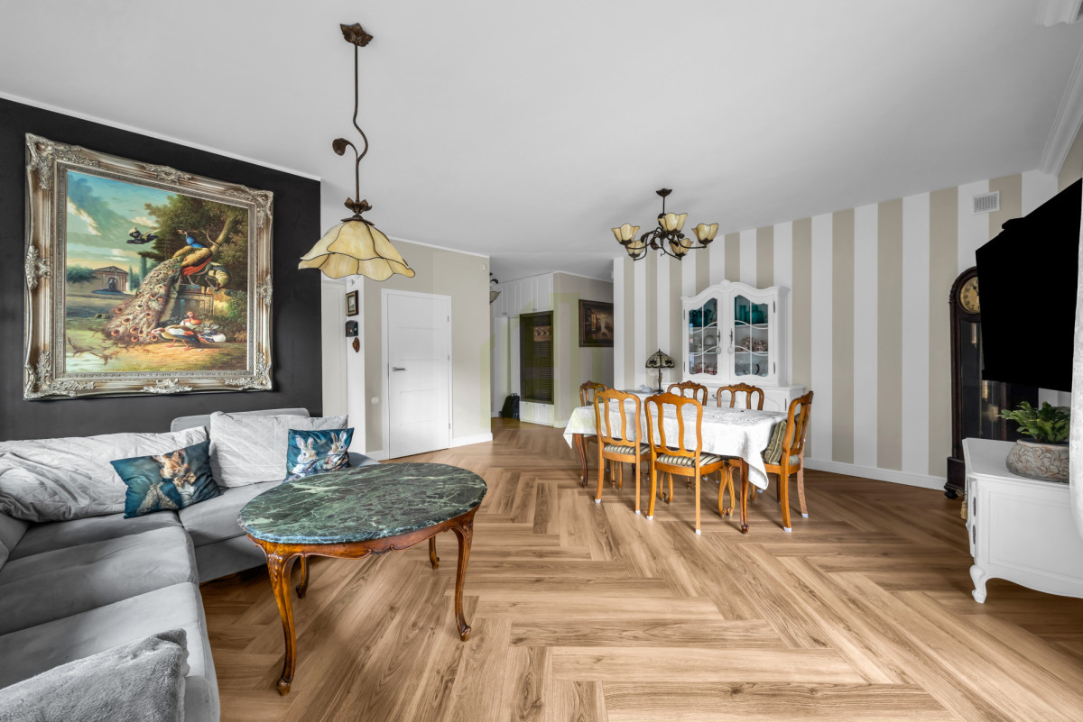 Nowoczesny dom 168,89 m² – cisza, las i przestrzeń