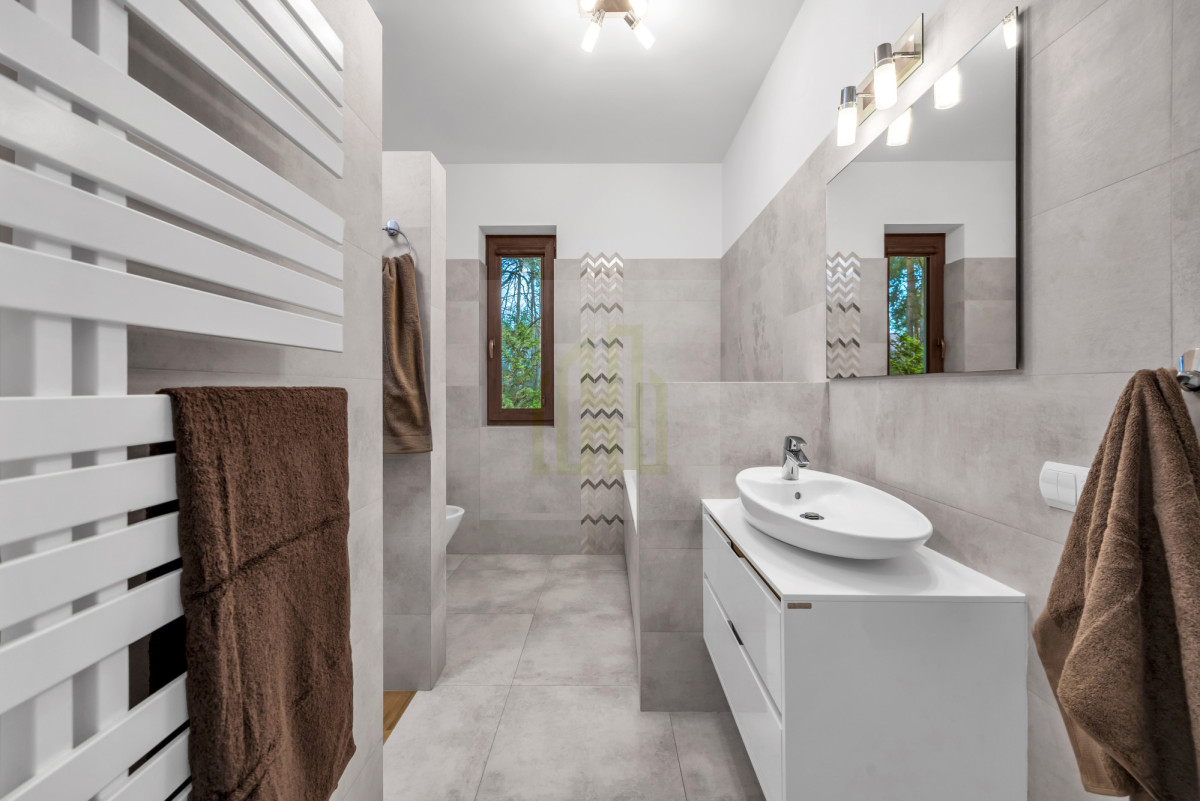 Nowoczesny dom 168,89 m² – cisza, las i przestrzeń