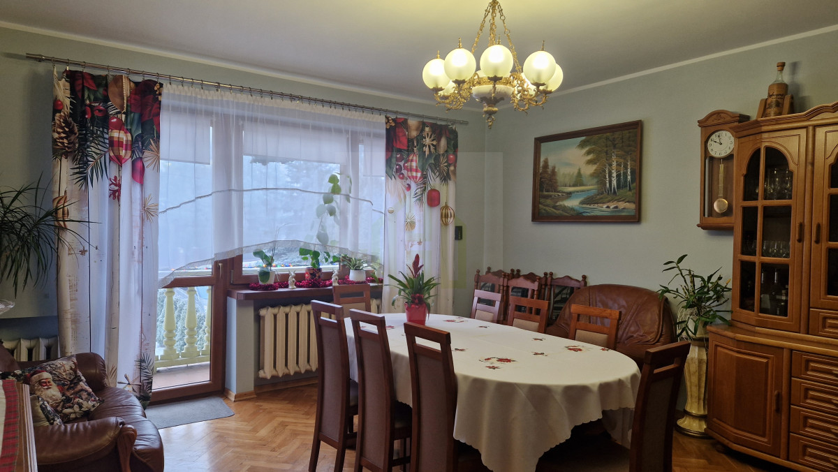 Rodzinny dom ,infrastruktura, blisko szkoła PKP