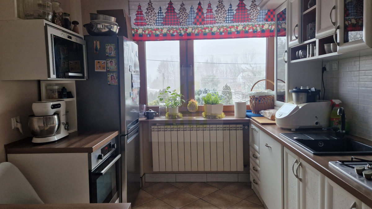 Rodzinny dom ,infrastruktura, blisko szkoła PKP