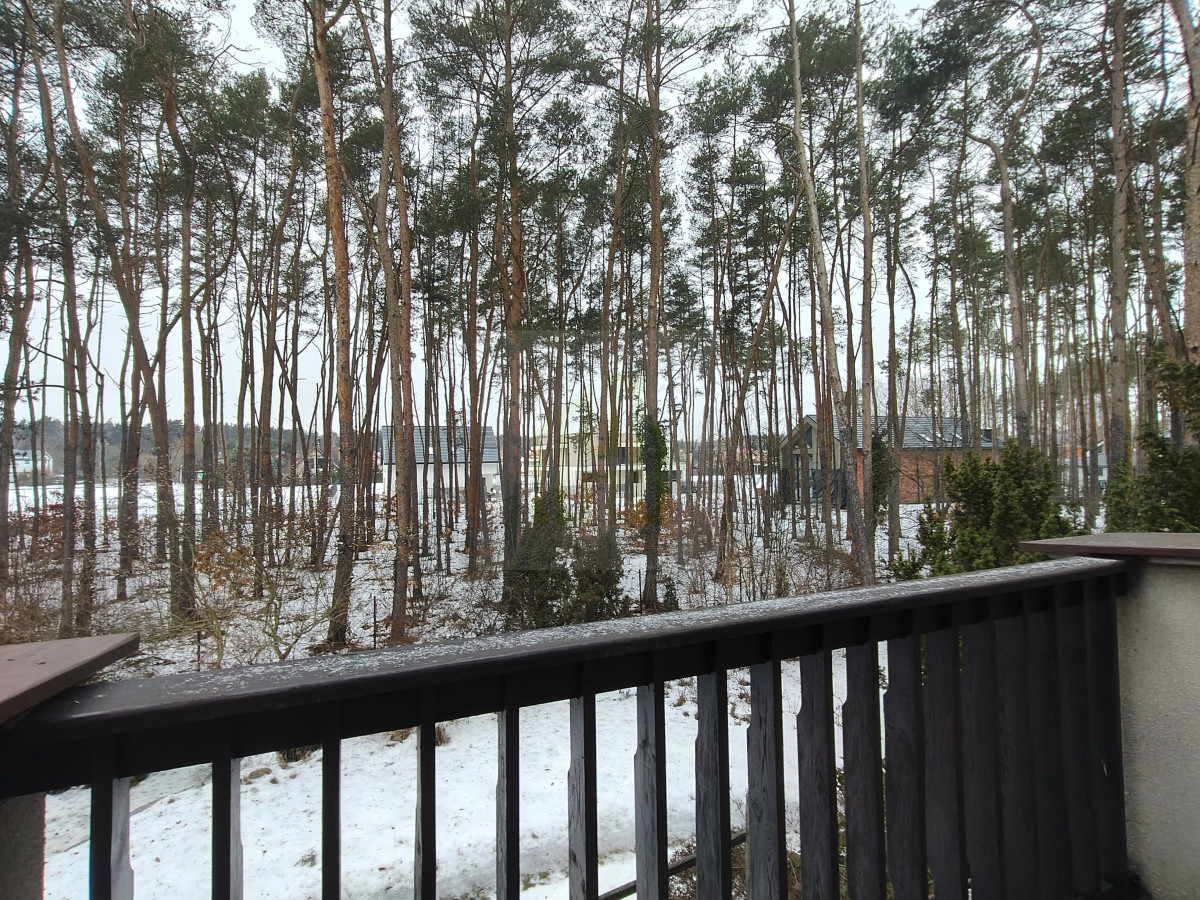 Dom z dużą działką  i szybkim dostępem do Warszawy