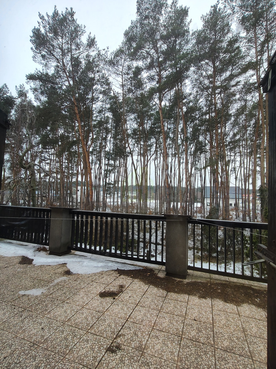 Dom z dużą działką  i szybkim dostępem do Warszawy