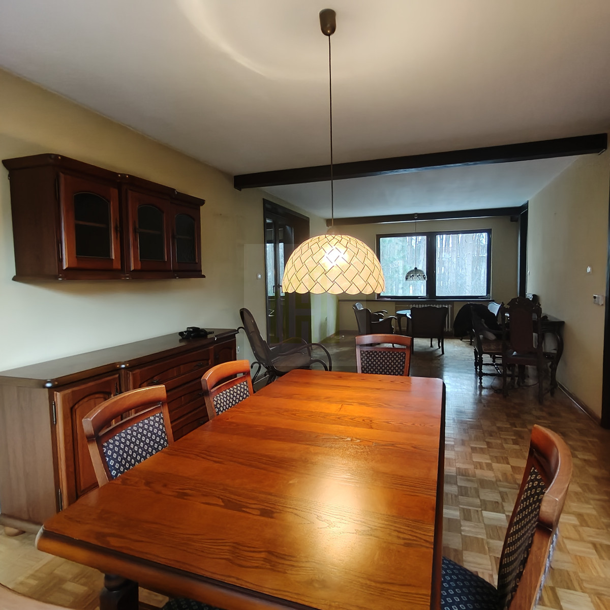 Dom z dużą działką  i szybkim dostępem do Warszawy