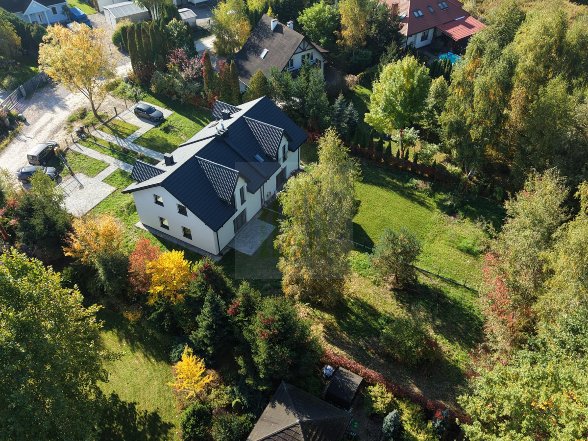 Ciche miejsce, 800m2 działka, infrastruktura