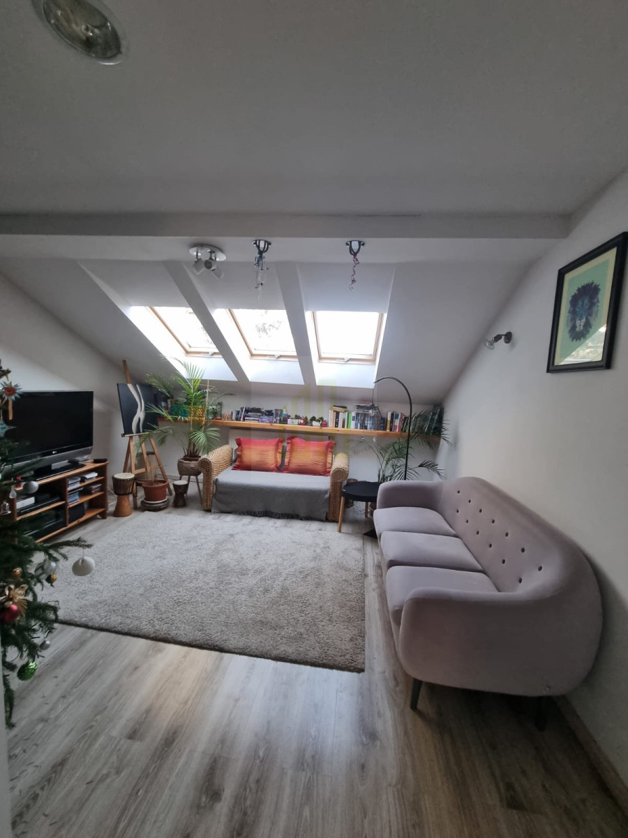 4- pokojowe mieszkanie w domu wolnostojącym