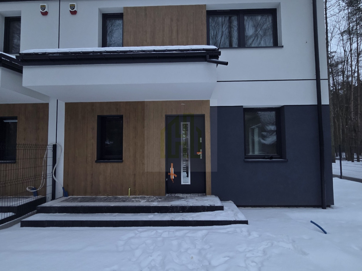 Dom w lesie oaza spokoju.