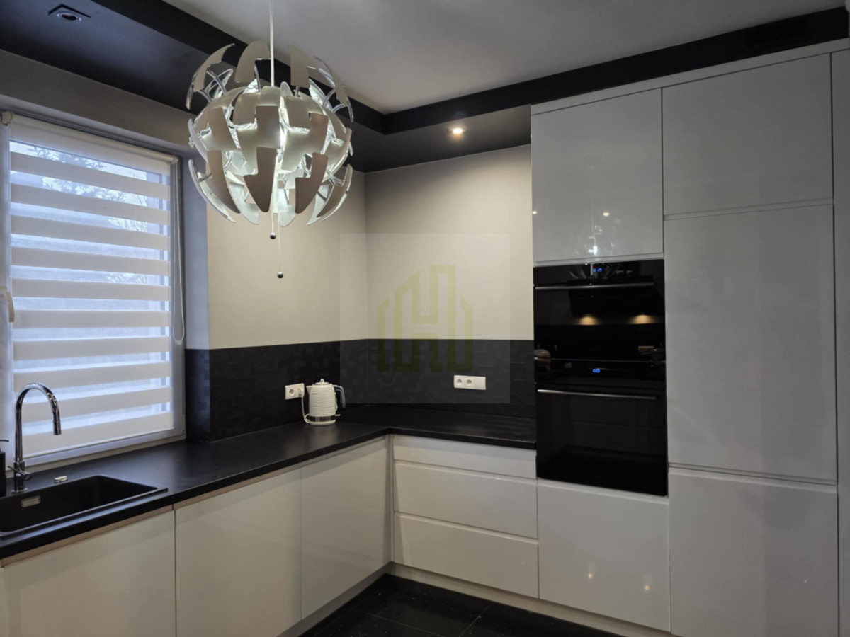 Piękny dom z bajecznym ogrodem w Błoniu