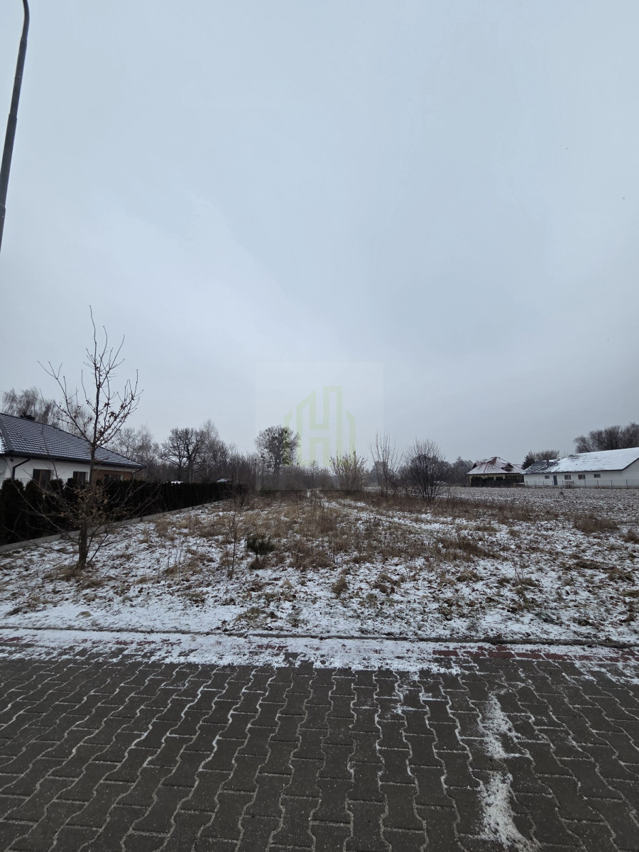 Działka budowlano-usługowa