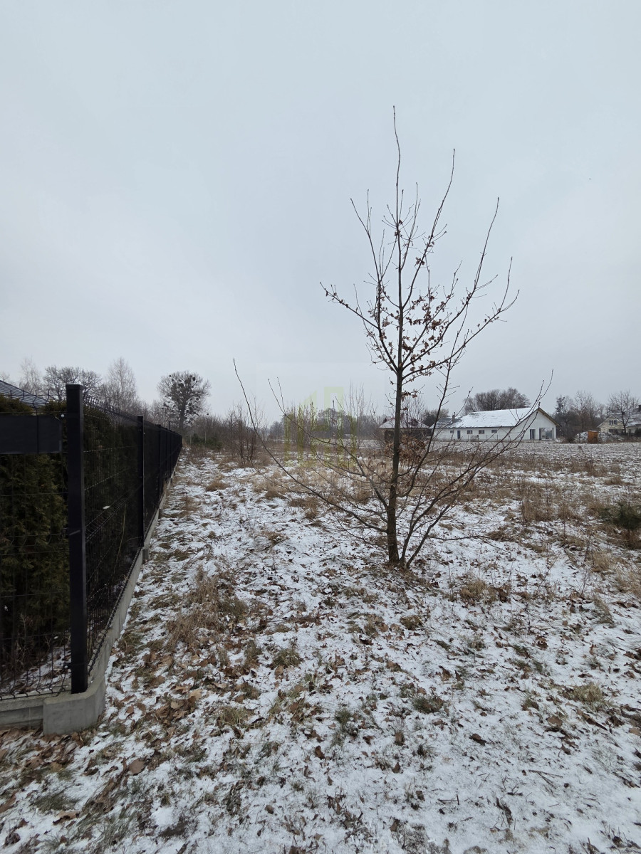 Działka budowlano-usługowa