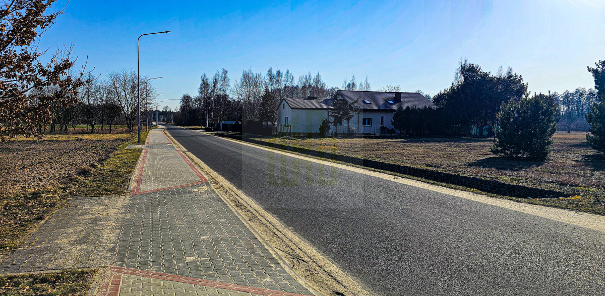 Działka budowlano-usługowa