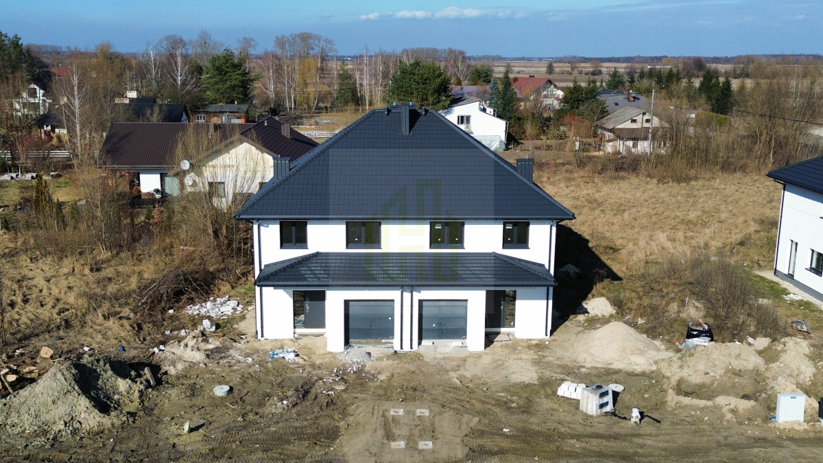 Nowoczesny dom w Kolonii Jaktorów