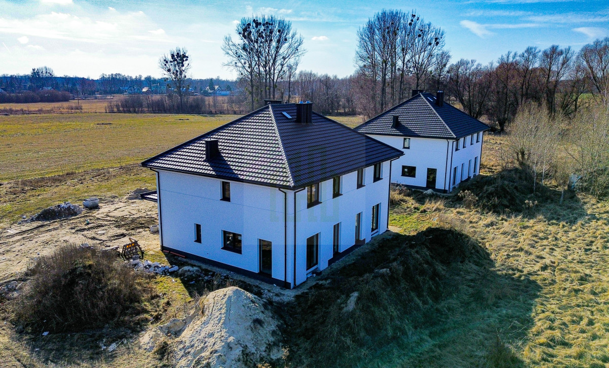 Nowoczesny dom w Kolonii Jaktorów