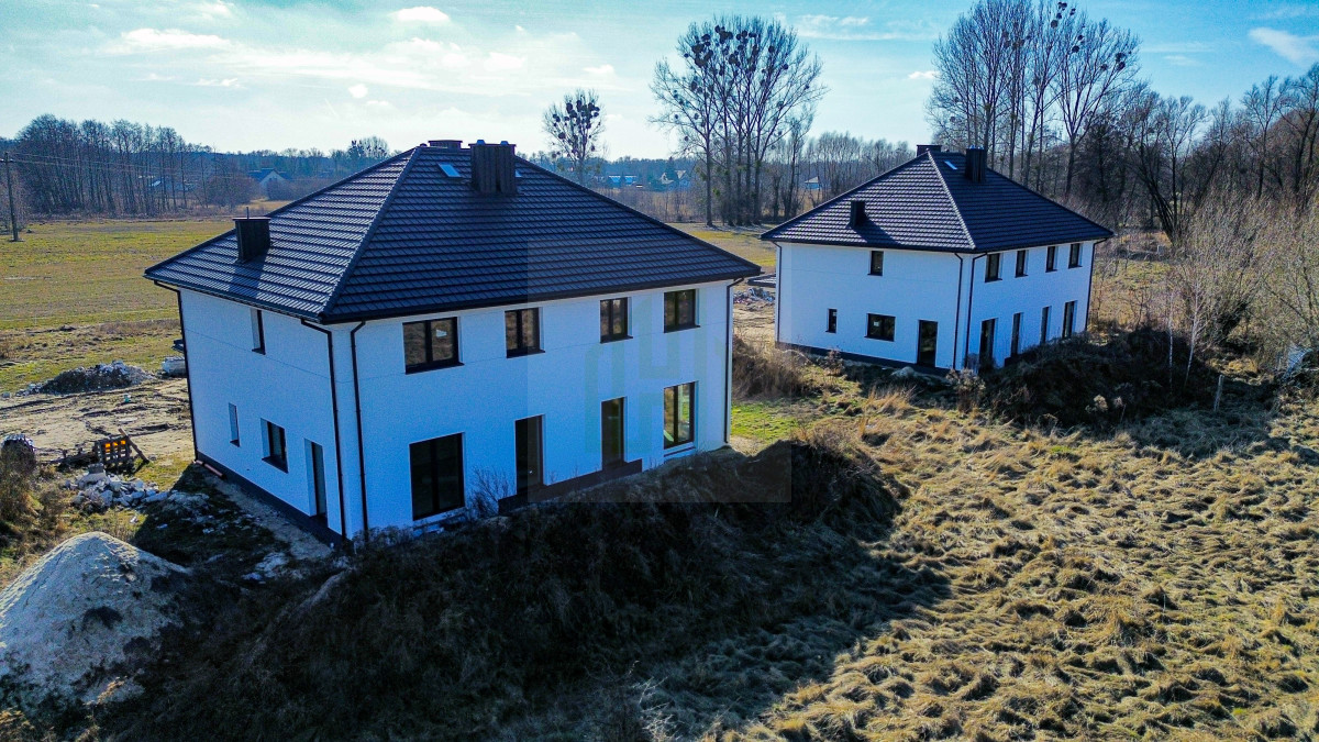 Nowoczesny dom w Kolonii Jaktorów