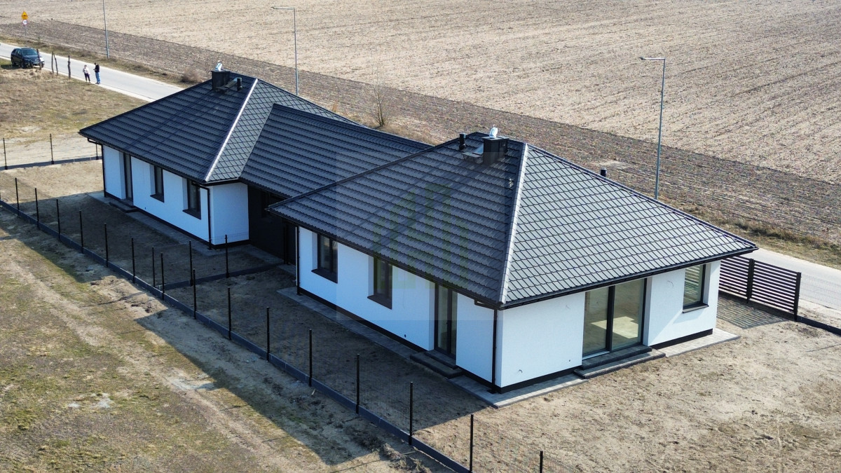 Komfortowy dom parterowy 110m duży salon i ogród