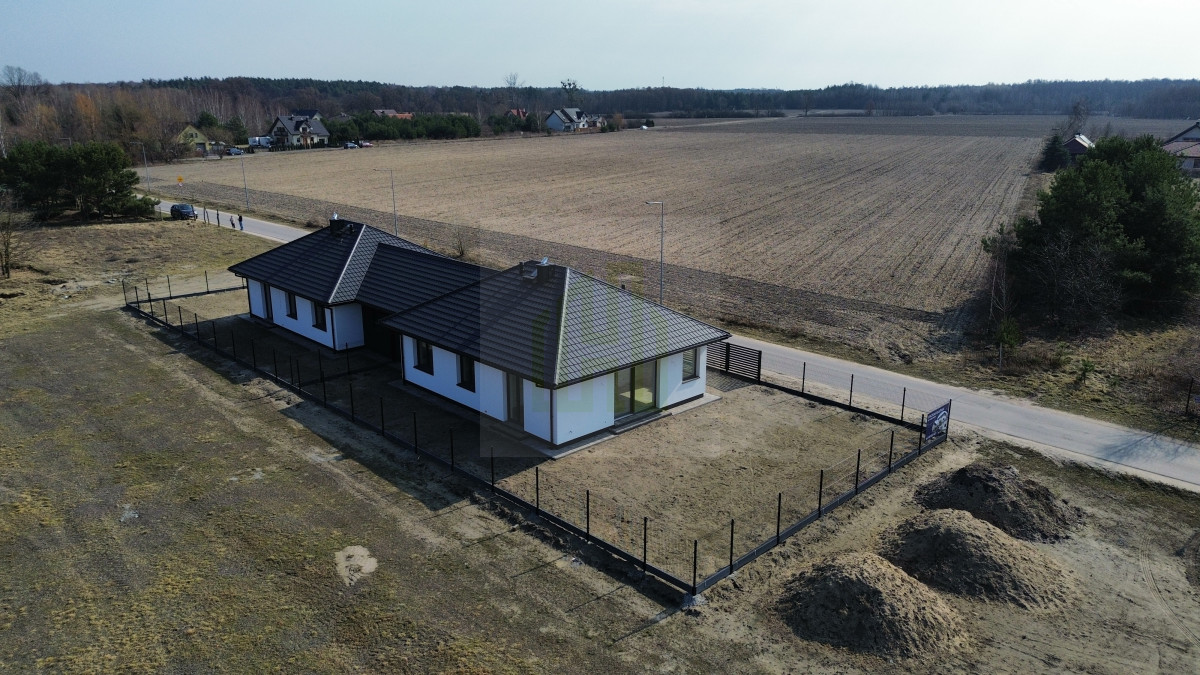 Komfortowy dom parterowy 110m duży salon i ogród