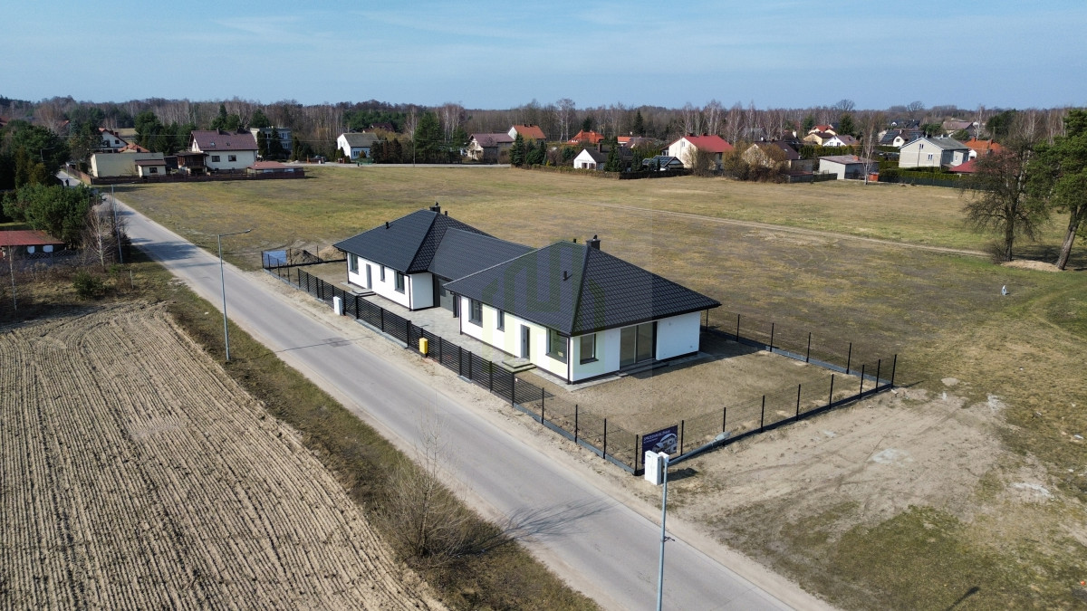 Komfortowy dom parterowy 110m duży salon i ogród